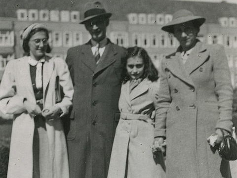 Margot, Otto, Anne und Edith Frank
